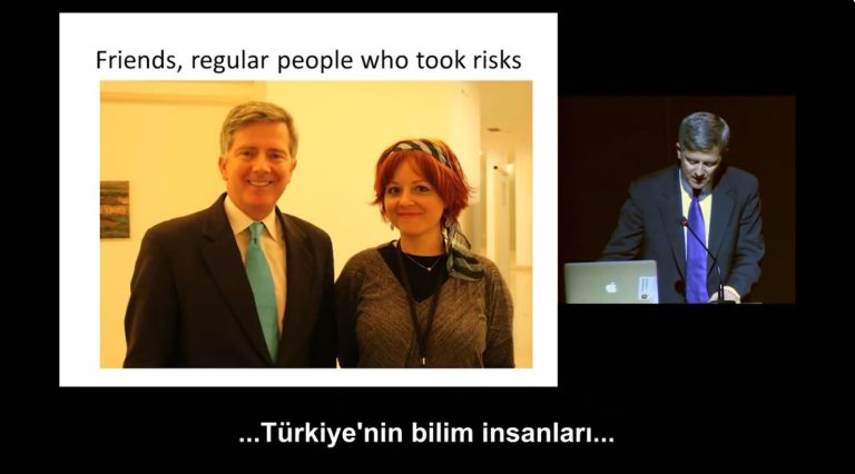 Sean Faircloth – Seküler Bir Devlet, Müslüman Bir Ülkede Ayakta Kalabilir Mi?